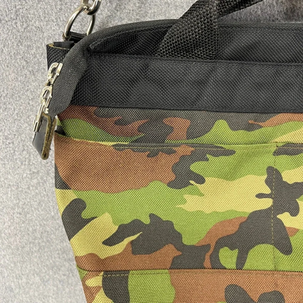 Virtual Trip Messenger Bag Green Camo Canvas nylon Crossbody Streetwear